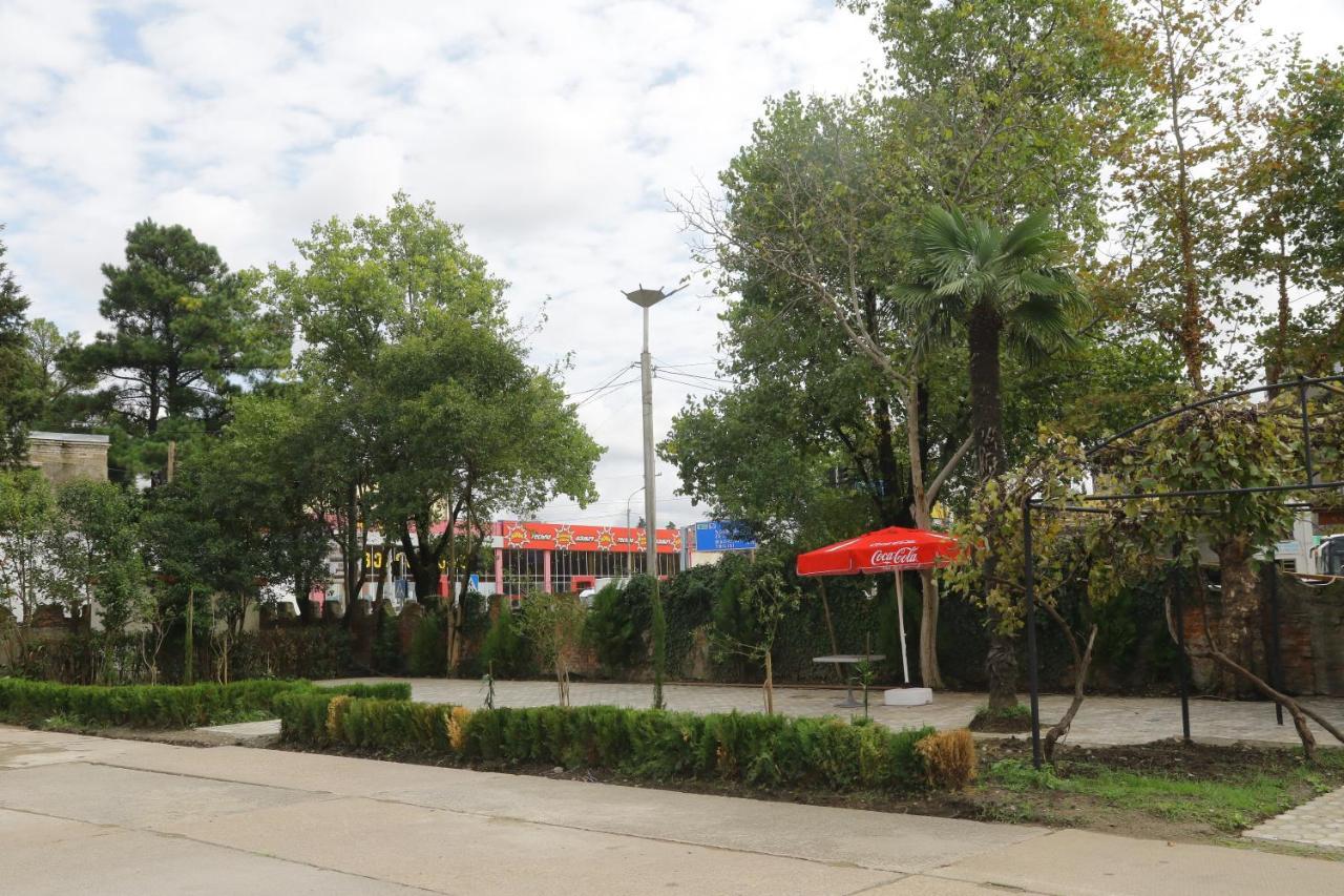Hotel Aguna Kutaiszi Kültér fotó