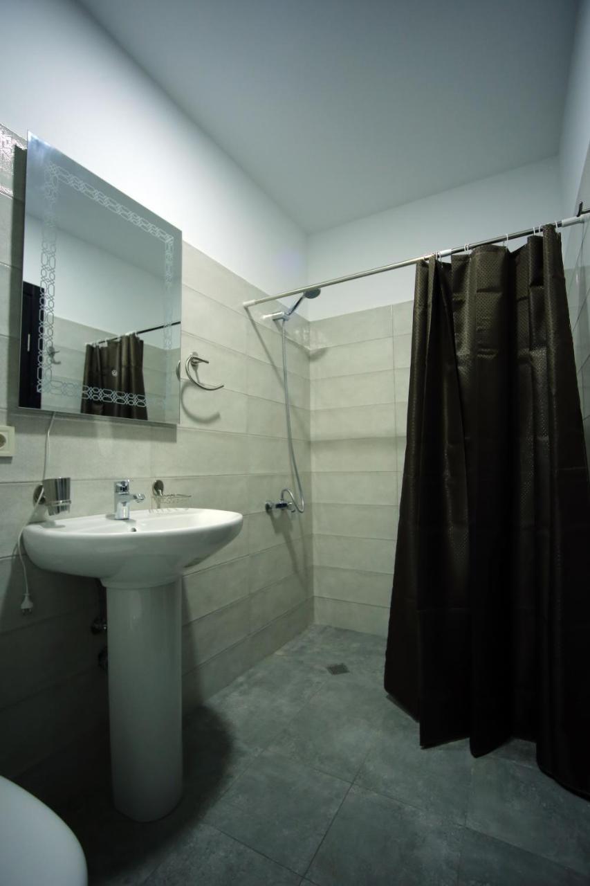 Hotel Aguna Kutaiszi Kültér fotó